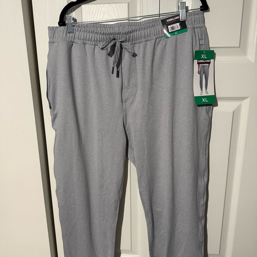 Kirkland Signature Men's Athletic Stretch Active Joggers, Quick Dry, Gray, XL